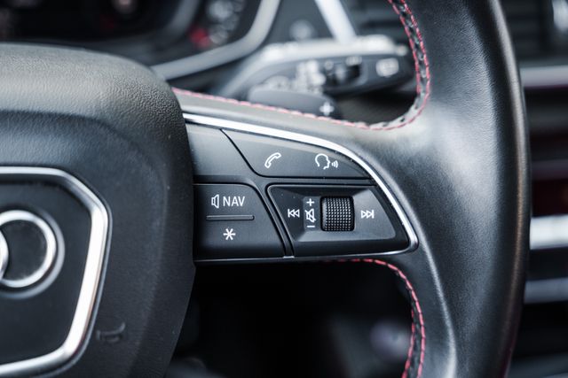 2019 Audi SQ5 3.0T quattro Premium Plus | Addison, TX | Apex Auto Sports 2019 Audi SQ5 3.0T quattro Premium Plus | Addison, TX | Apex Auto Sports