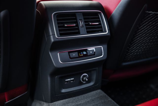 2019 Audi SQ5 3.0T quattro Premium Plus | Addison, TX | Apex Auto Sports 2019 Audi SQ5 3.0T quattro Premium Plus | Addison, TX | Apex Auto Sports