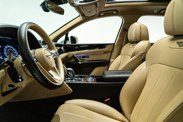 2019 Bentley Bentayga Touring V8 | Carrollton, TX | Texas Hot Rides