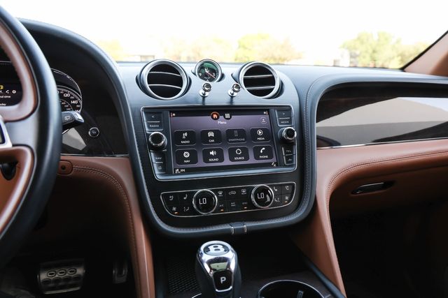 2019 Bentley Bentayga V8 | Mesquite, TX | Texas Autos Direct