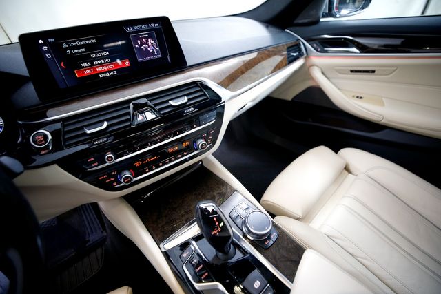 2019 BMW 5 Series 540i | Burbank, California | MDK International 2019 BMW 5 Series 540i | Burbank, California | MDK International