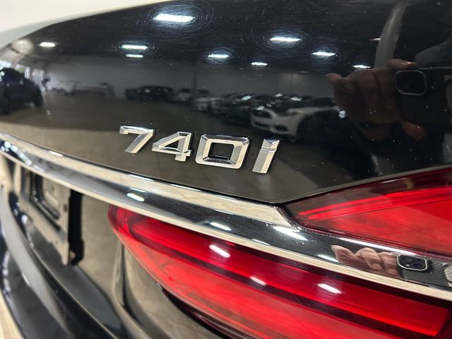 2019 BMW 7 Series 740i xDrive