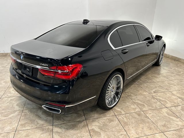 2019 BMW 7 Series 740i xDrive
