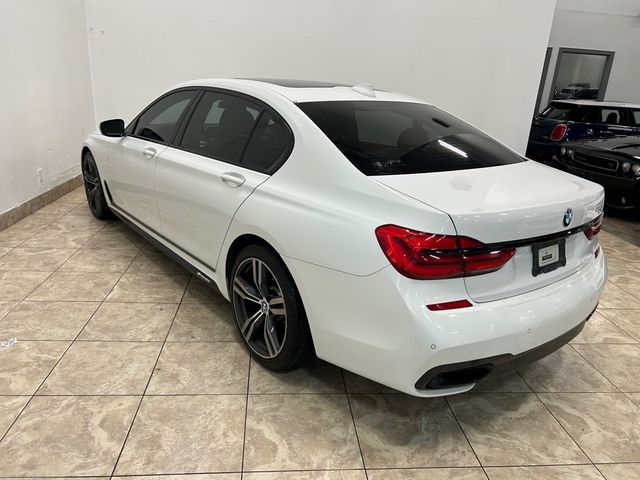 2019 BMW 7 Series 740i
