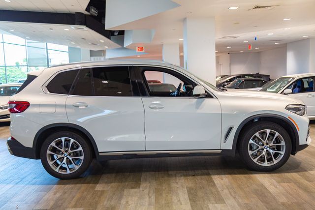 2019 BMW X5 at Autosource, photo 4