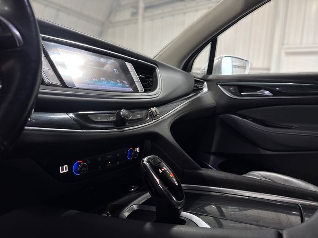 2019 Buick ENCLAVE ESSENCE 2019 Buick ENCLAVE ESSENCE