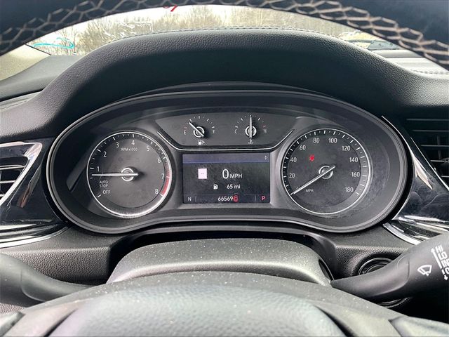 2019 Buick Regal Sportback Essence