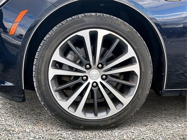 2019 Buick Regal Sportback Essence