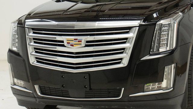 2019 Cadillac Escalade ESV Platinum | Houston, TX | Houston Auto Credit