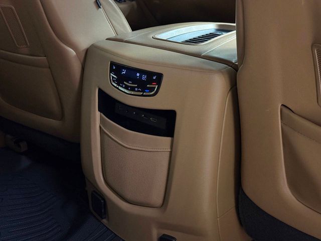 2019 Cadillac Escalade ESV Platinum | Houston, TX | Houston Auto Credit