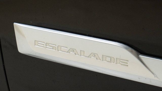 2019 Cadillac Escalade ESV Platinum | Houston, TX | Houston Auto Credit