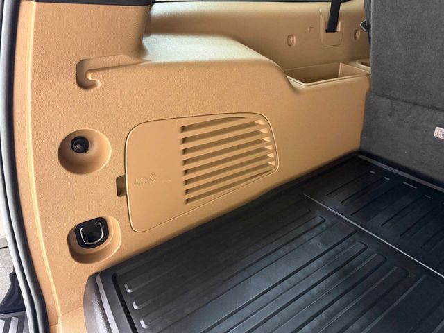 2019 Cadillac Escalade ESV Platinum | Houston, TX | Houston Auto Credit