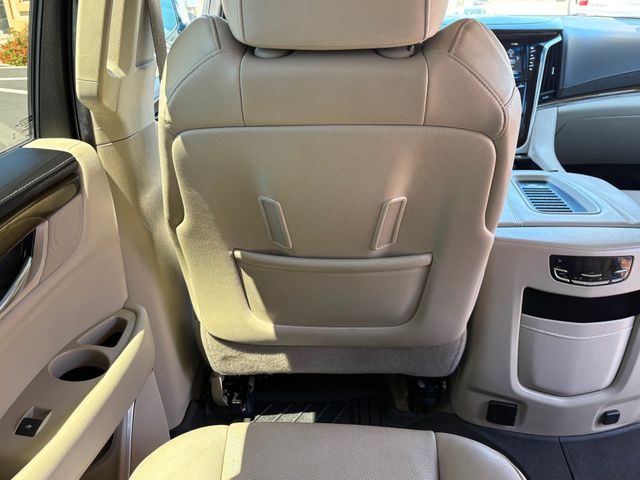 2019 Cadillac Escalade Luxury 2019 Cadillac Escalade Luxury
