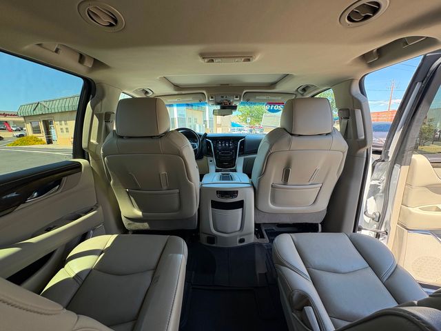 2019 Cadillac Escalade Luxury 2019 Cadillac Escalade Luxury
