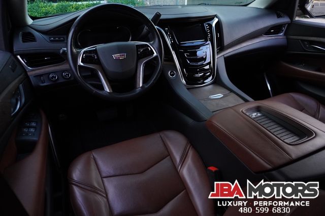 2019 Cadillac Escalade Luxury Package 4WD SUV Black Out Package 24" WHLS | MESA, AZ | JBA MOTORS 2019 Cadillac Escalade Luxury Package 4WD SUV Black Out Package 24" WHLS | MESA, AZ | JBA MOTORS