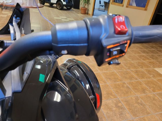 2019 Can Am Spyder F3 SE6  - Transparent Pricing  | Dickinson, ND | Autorama Auto Sales and Rentals