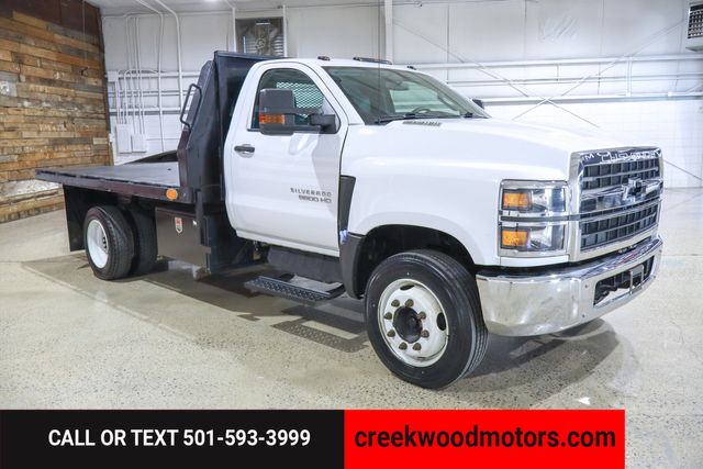 2019 Chevrolet Silverado 5500HD Chassis FLATBED Dually Work Truck 2WD Duramax Diesel White 2019 Chevrolet Silverado 5500HD Chassis FLATBED Dually Work Truck 2WD Duramax Diesel White