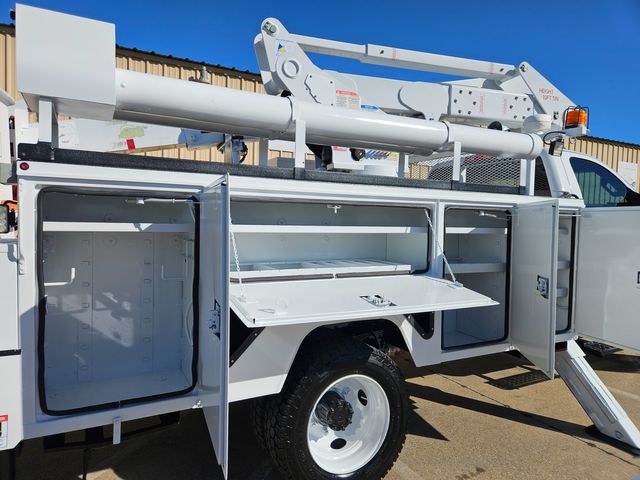 2019 Chevrolet 6500 4X4 MATERIAL HANDLER 42FT ETI ETC37MH BUCET TRUCK | Irving, TX | Pinnacle Trucks