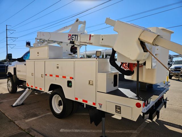 2019 Chevrolet 6500 4X4 MATERIAL HANDLER 42FT ETI ETC37MH BUCET TRUCK | Irving, TX | Pinnacle Trucks 2019 Chevrolet 6500 4X4 MATERIAL HANDLER 42FT ETI ETC37MH BUCET TRUCK | Irving, TX | Pinnacle Trucks