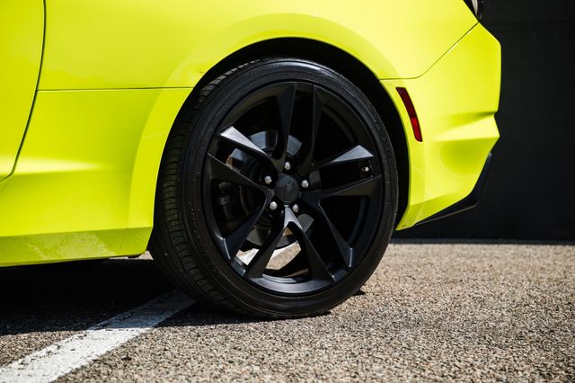 2019 Chevrolet Camaro LT 1LE Track Performance Package Rare "Shock" | Addison, TX | Apex Auto Sports 2019 Chevrolet Camaro LT 1LE Track Performance Package Rare "Shock" | Addison, TX | Apex Auto Sports