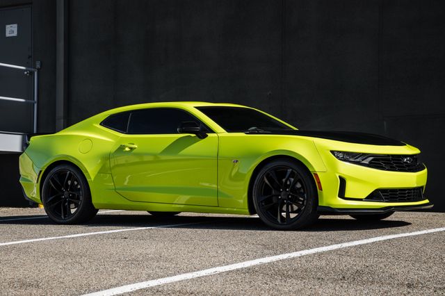 2019 Chevrolet Camaro LT 1LE Track Performance Package Rare "Shock" | Addison, TX | Apex Auto Sports 2019 Chevrolet Camaro LT 1LE Track Performance Package Rare "Shock" | Addison, TX | Apex Auto Sports
