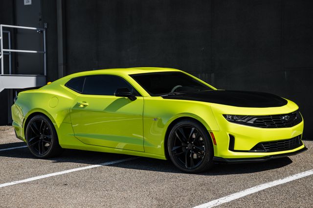 2019 Chevrolet Camaro LT 1LE Track Performance Package Rare "Shock" | Addison, TX | Apex Auto Sports 2019 Chevrolet Camaro LT 1LE Track Performance Package Rare "Shock" | Addison, TX | Apex Auto Sports