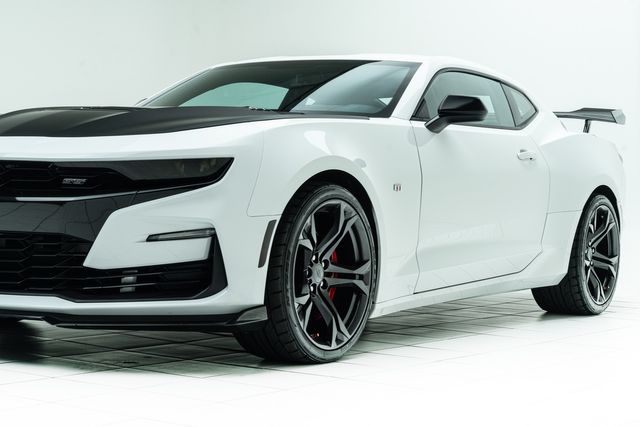 2019 Chevrolet Camaro SS 1LE Track Performance Package | Carrollton, TX | Texas Hot Rides