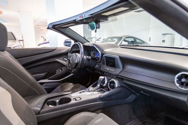 2019 Chevrolet Camaro convertible LT