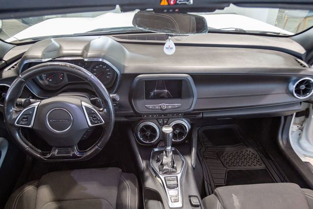 2019 Chevrolet Camaro convertible LT