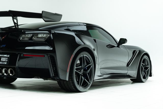 2019 Chevrolet Corvette ZR1 w/ ZTK Track Performance Package | Carrollton, TX | Texas Hot Rides 2019 Chevrolet Corvette ZR1 w/ ZTK Track Performance Package | Carrollton, TX | Texas Hot Rides