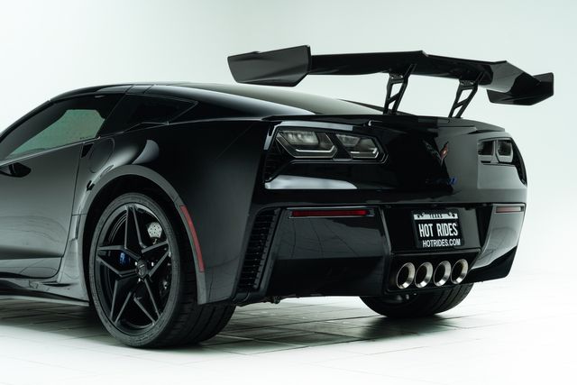 2019 Chevrolet Corvette ZR1 w/ ZTK Track Performance Package | Carrollton, TX | Texas Hot Rides 2019 Chevrolet Corvette ZR1 w/ ZTK Track Performance Package | Carrollton, TX | Texas Hot Rides