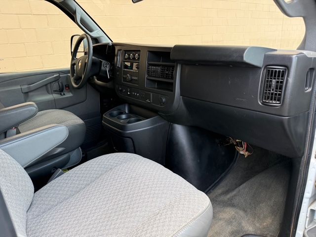2019 Chevrolet Express LT 3500 Passenger Van | Corpus Christi, TX | Discount Motor Company 2019 Chevrolet Express LT 3500 Passenger Van | Corpus Christi, TX | Discount Motor Company