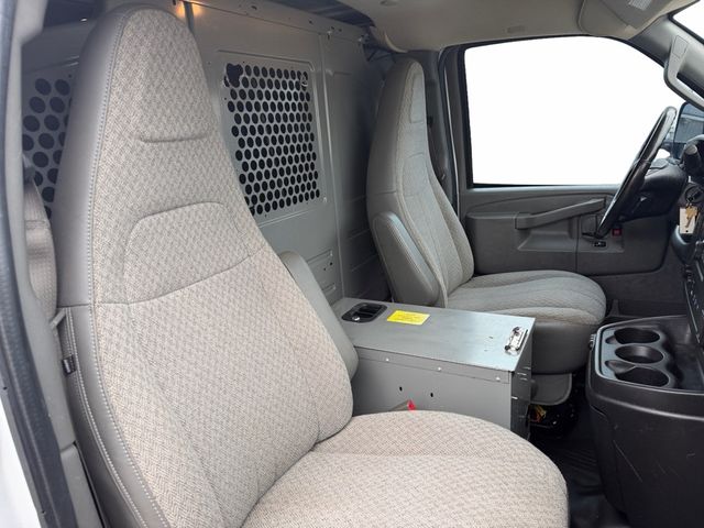 2019 Chevrolet EXPRESS G2500 Cargo Service Utility | Canton, Ohio | Ohio Auto Warehouse LLC 2019 Chevrolet EXPRESS G2500 Cargo Service Utility | Canton, Ohio | Ohio Auto Warehouse LLC