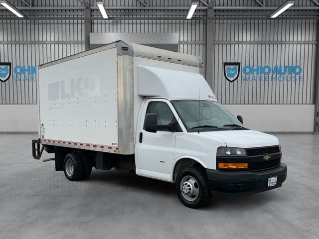 2019 Chevrolet EXPRESS G3500 14FT Box LIFTGATE V8 | Canton, Ohio | Ohio Auto Warehouse LLC