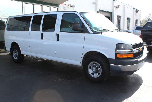 2019 Chevrolet Express LT 3500 12 Passenger Van | Granite City, Illinois | MasterCars Company Inc.