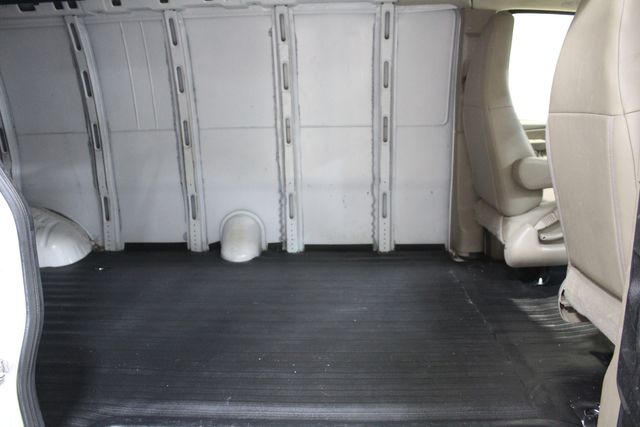 2019 Chevrolet Express Extended Van 2500 | Roscoe, IL | Autoland Outlets 2019 Chevrolet Express Extended Van 2500 | Roscoe, IL | Autoland Outlets