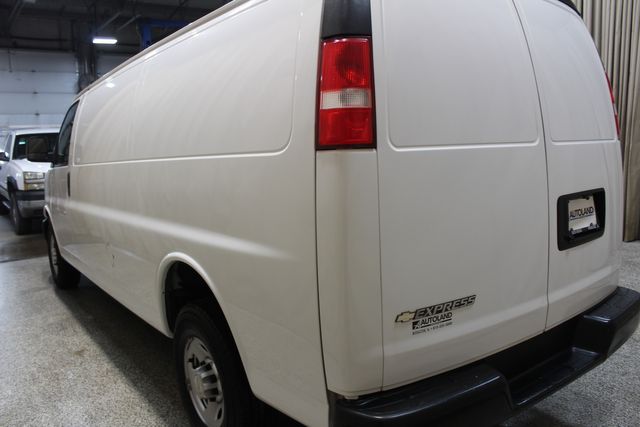 2019 Chevrolet Express Extended Van 2500 | Roscoe, IL | Autoland Outlets 2019 Chevrolet Express Extended Van 2500 | Roscoe, IL | Autoland Outlets