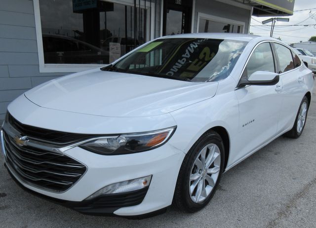 2019 Chevrolet Malibu LT | south houston, TX | Carnes Motor Company 2019 Chevrolet Malibu LT | south houston, TX | Carnes Motor Company