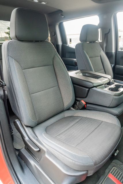 2019 Chevrolet Silverado 1500 RST CREW CAB / ALLSTAR EDITION / 5.3 V8 / UPGRADES | Dallas, TX | Rocky Mountain Truck Stop Dallas