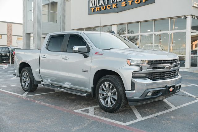 2019 Chevrolet Silverado 1500 LT CREW CAB Z71 / CLEAN CARFAX / 4X4 5.3L V-8 | Austin, TX | Rocky Mountain Truck Stop Austin 2019 Chevrolet Silverado 1500 LT CREW CAB Z71 / CLEAN CARFAX / 4X4 5.3L V-8 | Austin, TX | Rocky Mountain Truck Stop Austin