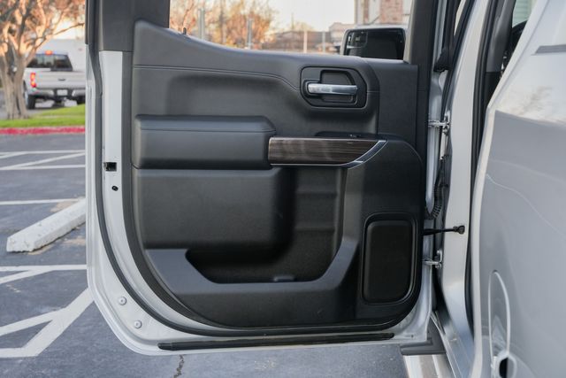 2019 Chevrolet Silverado 1500 LT CREW CAB Z71 / CLEAN CARFAX / 4X4 5.3L V-8 | Austin, TX | Rocky Mountain Truck Stop Austin 2019 Chevrolet Silverado 1500 LT CREW CAB Z71 / CLEAN CARFAX / 4X4 5.3L V-8 | Austin, TX | Rocky Mountain Truck Stop Austin