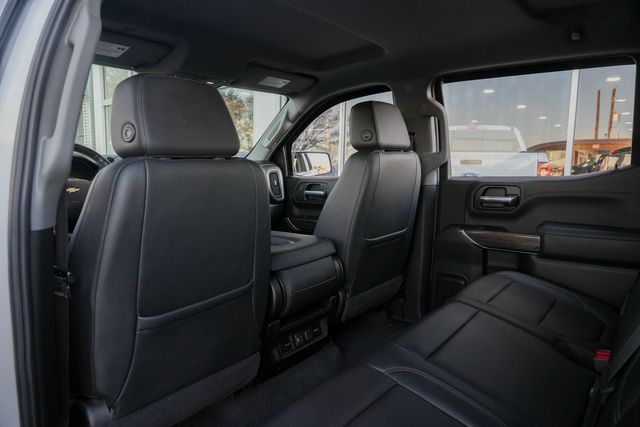 2019 Chevrolet Silverado 1500 LT CREW CAB Z71 / CLEAN CARFAX / 4X4 5.3L V-8 | Austin, TX | Rocky Mountain Truck Stop Austin