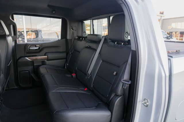 2019 Chevrolet Silverado 1500 LT CREW CAB Z71 / CLEAN CARFAX / 4X4 5.3L V-8 | Austin, TX | Rocky Mountain Truck Stop Austin