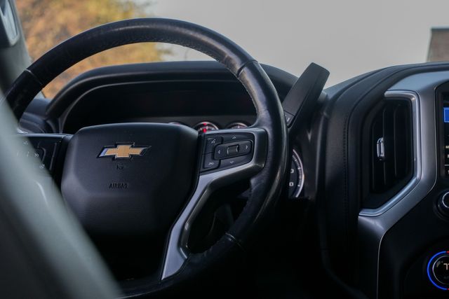 2019 Chevrolet Silverado 1500 LT CREW CAB Z71 / CLEAN CARFAX / 4X4 5.3L V-8 | Austin, TX | Rocky Mountain Truck Stop Austin 2019 Chevrolet Silverado 1500 LT CREW CAB Z71 / CLEAN CARFAX / 4X4 5.3L V-8 | Austin, TX | Rocky Mountain Truck Stop Austin