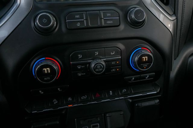 2019 Chevrolet Silverado 1500 LT CREW CAB Z71 / CLEAN CARFAX / 4X4 5.3L V-8 | Austin, TX | Rocky Mountain Truck Stop Austin 2019 Chevrolet Silverado 1500 LT CREW CAB Z71 / CLEAN CARFAX / 4X4 5.3L V-8 | Austin, TX | Rocky Mountain Truck Stop Austin