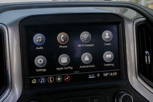 2019 Chevrolet Silverado 1500 LT CREW CAB Z71 / CLEAN CARFAX / 4X4 5.3L V-8 | Austin, TX | Rocky Mountain Truck Stop Austin