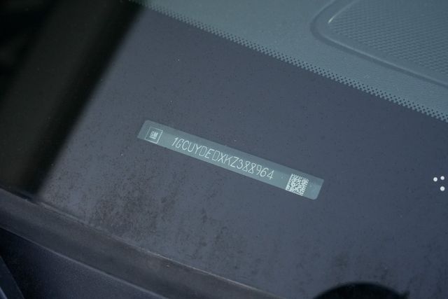 2019 Chevrolet Silverado 1500 LT CREW CAB Z71 / CLEAN CARFAX / 4X4 5.3L V-8 | Austin, TX | Rocky Mountain Truck Stop Austin