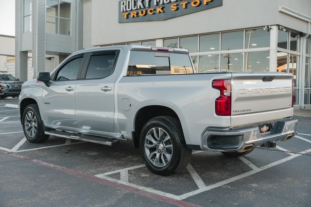 2019 Chevrolet Silverado 1500 LT CREW CAB Z71 / CLEAN CARFAX / 4X4 5.3L V-8 | Austin, TX | Rocky Mountain Truck Stop Austin 2019 Chevrolet Silverado 1500 LT CREW CAB Z71 / CLEAN CARFAX / 4X4 5.3L V-8 | Austin, TX | Rocky Mountain Truck Stop Austin