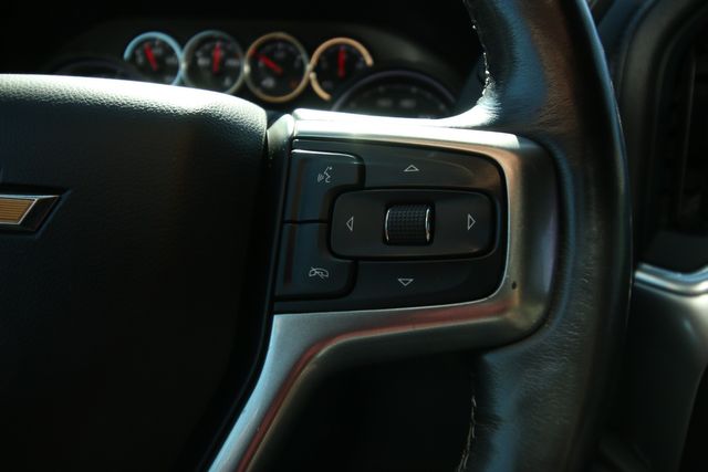 2019 Chevrolet Silverado 1500 LT | San Antonio, TX | R&L Certified Auto Group 2019 Chevrolet Silverado 1500 LT | San Antonio, TX | R&L Certified Auto Group