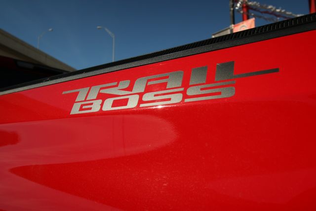 2019 Chevrolet Silverado 1500 LT Trail Boss | San Antonio, TX | R&L Certified Auto Group 2019 Chevrolet Silverado 1500 LT Trail Boss | San Antonio, TX | R&L Certified Auto Group